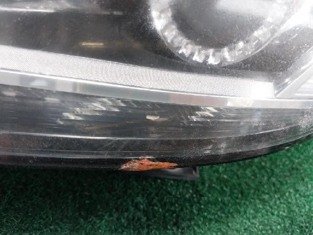 2012 Volkswagen Phaeton Left Xenon Headlight 3D1 941 151 A