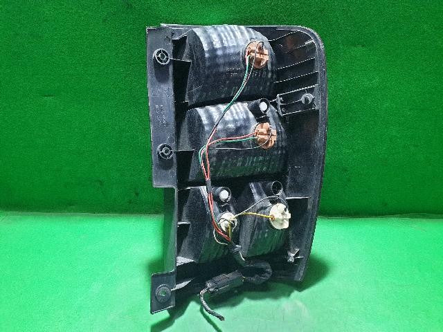 2011 KIA Cedona R Grand GLX Rear,Left TailLight 92401 4J000