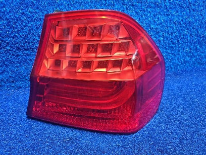 2011 BMW 320d Rear,Right TailLight 4871732