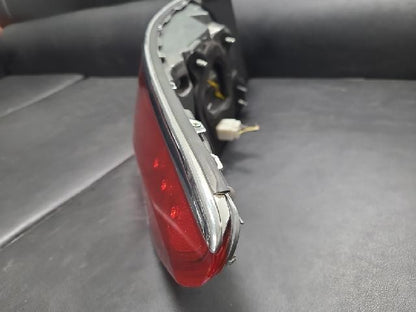 2014 Hyundai Azera Grandeur HG Rear,Right TailLight 92404 3V01