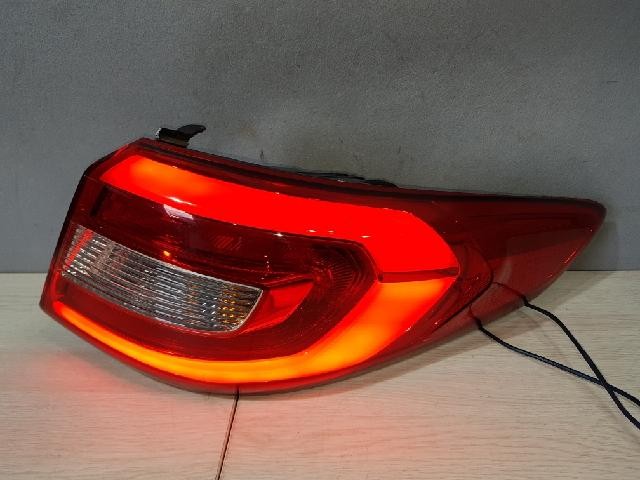 2015 Hyundai LF Sonata Rear,Right Halogen TailLight 92402 C1100
