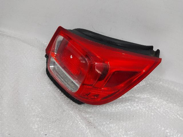 2014 Chevrolet Malibu Rear,Right Halogen TailLight 23151406
