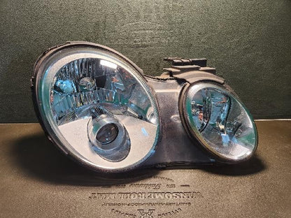 2010 KIA Opirus Right Headlight