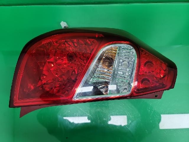 2011 Hyundai Blue on Rear,Left TailLight 92401 E1100