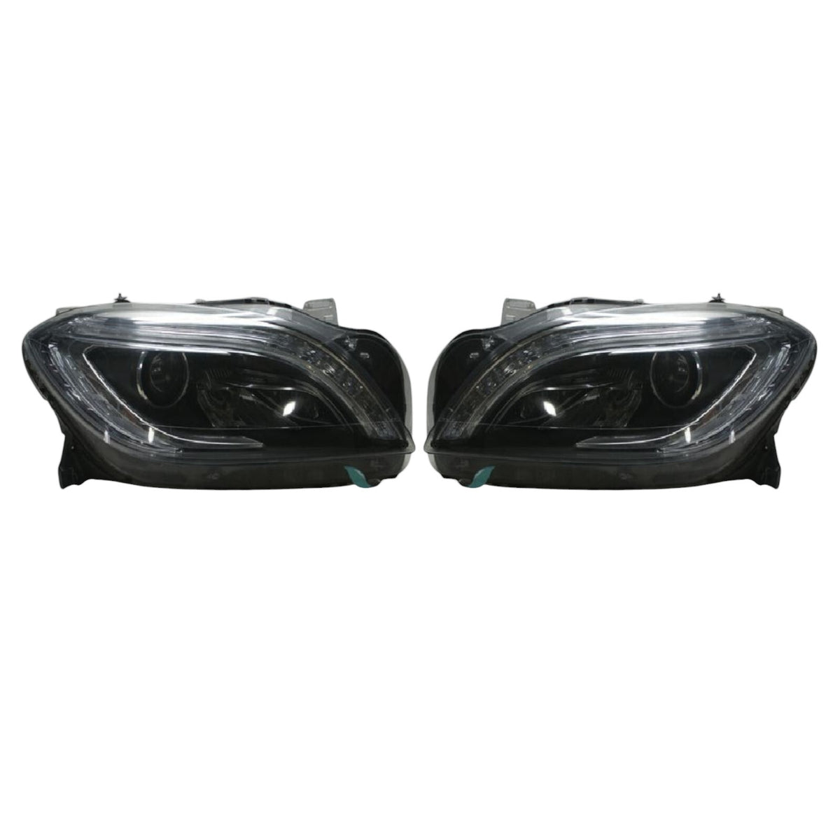 Mercedes-Benz M-Class/GLE W166 Xenon Intelligent Light A1668207259 A1668207359