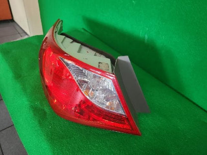 2013 Hyundai LF Sonata Rear,Left TailLight