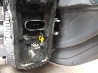 2016 BMW xDrive 20d xline Rear,Left TailLight 7217311-13