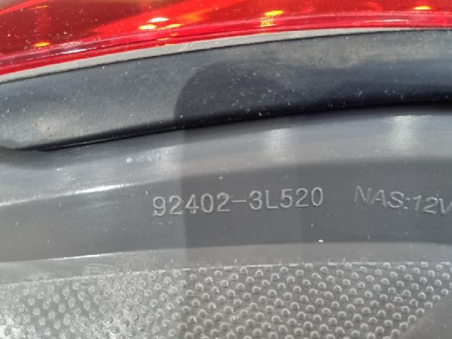 2011 Hyundai Azera The Luxury Grandeur Q270 Rear,Right TailLight 92402 3L500