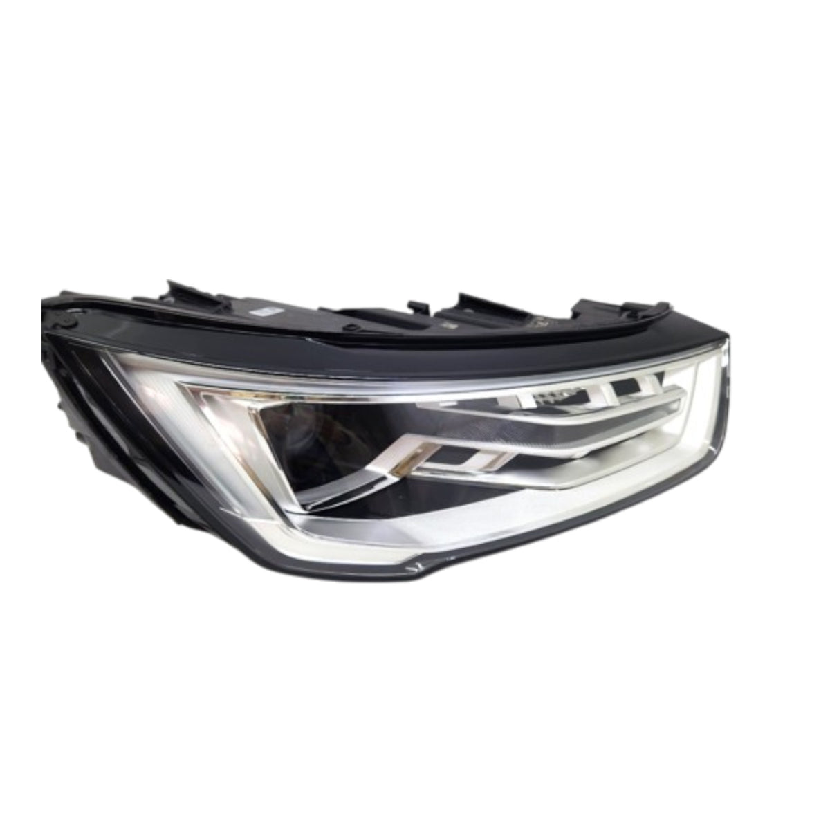 Audi A1  8X FL LED RIGHT USED GENUINE 8XA941044