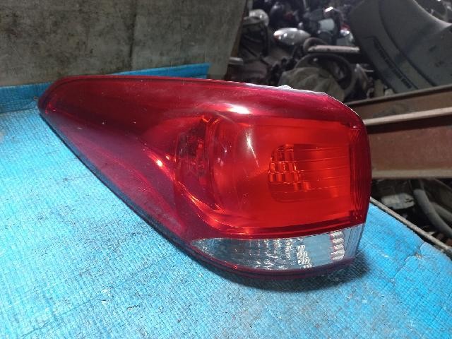 2015 KIA Rondo All New Rear,Left TailLight