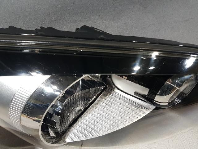 2016 KIA Picanto all new Morning Right Halogen Headlight 921021Y001