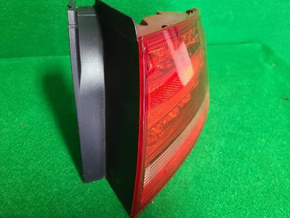 2010 AUDI A4 Rear,Right TailLight 8K5945096B