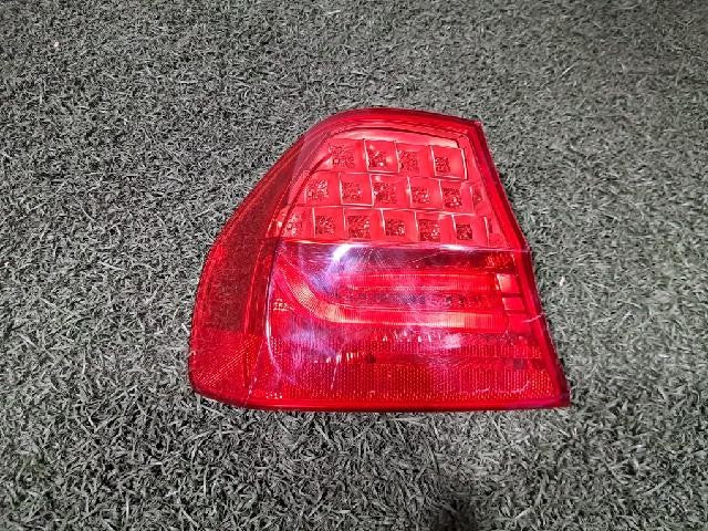 2011 BMW 320d Rear,Left TailLight