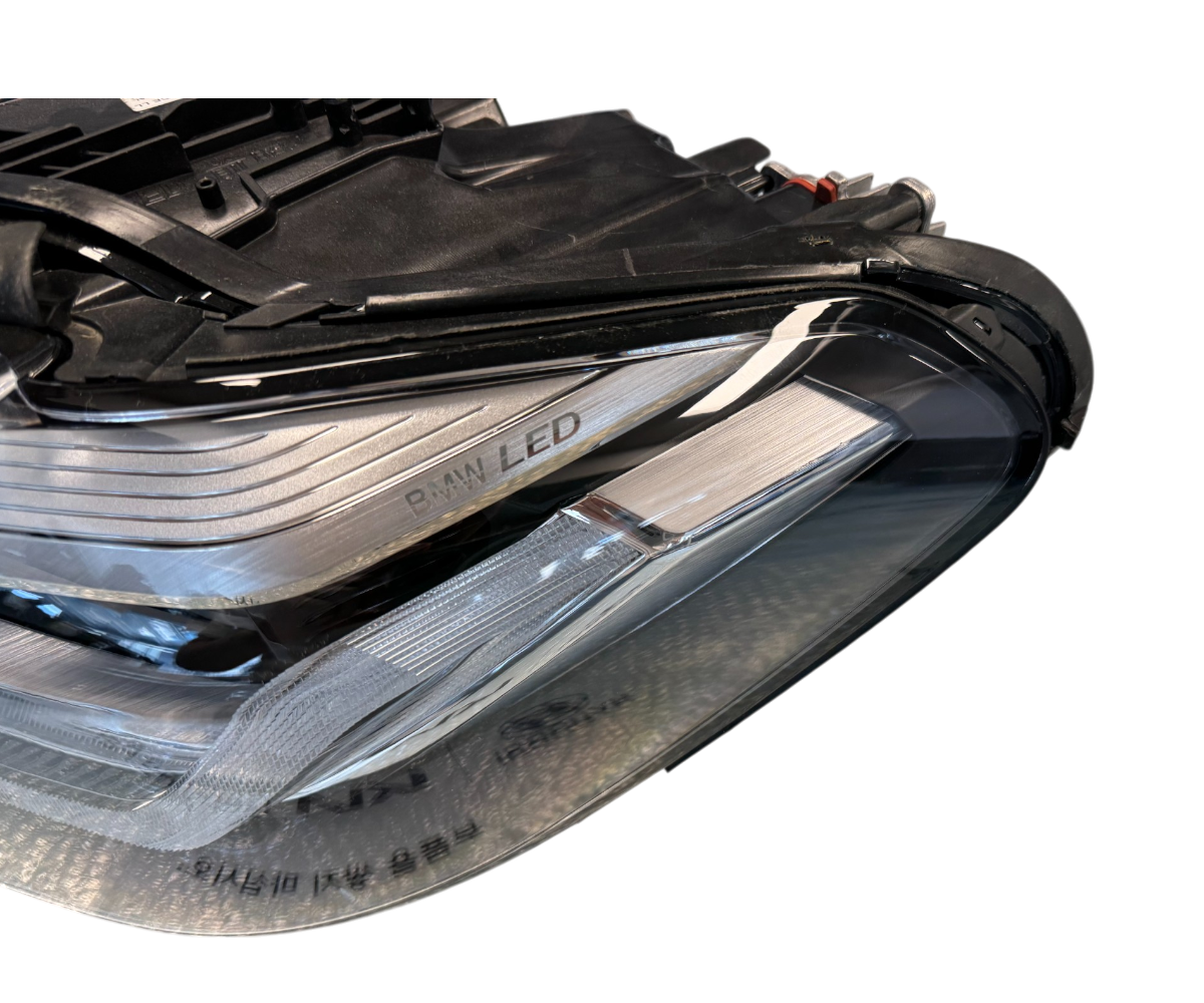 BMW 5 Series G30,G31,F90 LCI Adaptive LED Headlight LEFT USED GENUINE 9479261