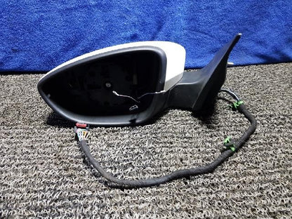 2013 Volkswagen TDI BlueMotion Left White Side Mirror