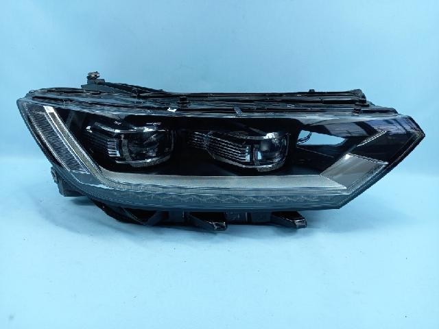 2019 Volkswagen Passat GT(B8) TDI Right Headlight