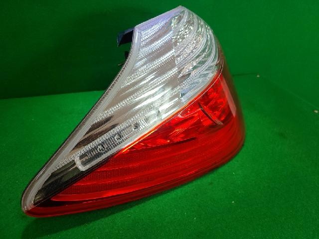 2010 Hyundai Genesis Rear,Left TailLight 924023M0