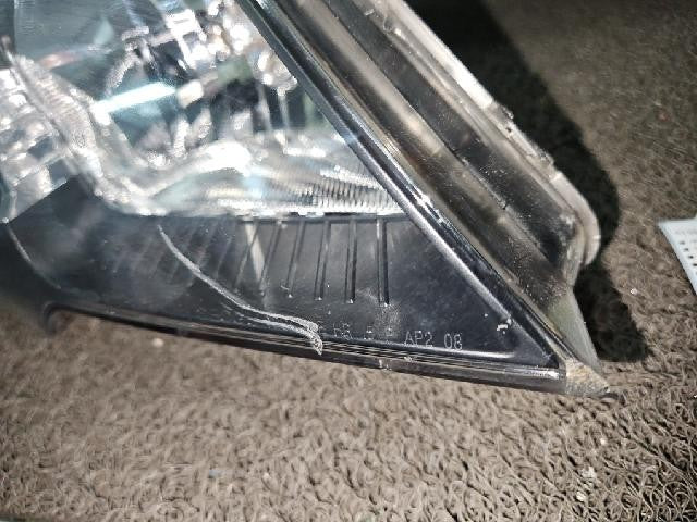 2011 KIA Cerato Forte Hatchback Right Headlight