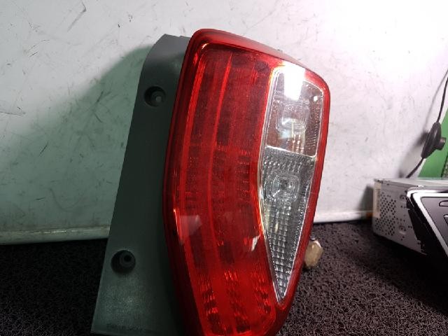 2013 KIA Ray Rear,Right Halogen TailLight 92402 A3000