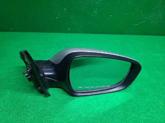 2011 Hyundai New Accent Right Silver Side Mirror 87620 1R040AS