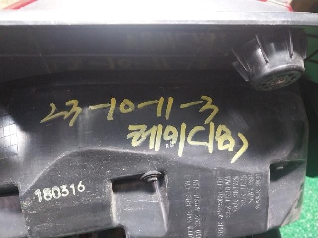 2018 KIA the New Ray Rear,Left TailLight 92401A3