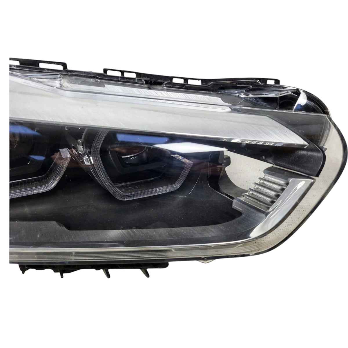 BMW X2 F39 LED Headlight PAIR USED GENUINE 7489229 7489230