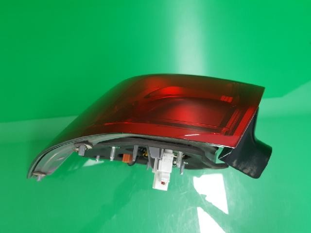 2010 Chevrolet Veritas Luxury Rear,Right TailLight