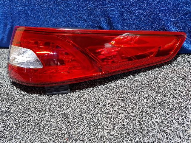 2011 KIA Optima K5 Rear,Right LED TailLight 92402 2T100