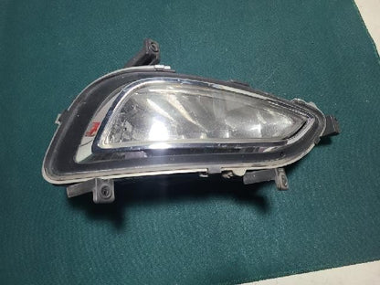 2012 Hyundai Azera Grandeur HG Right Fog Light 92202-3V000