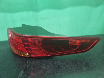 2013 KIA Optima K5 Rear,Right TailLight 92402 2T000