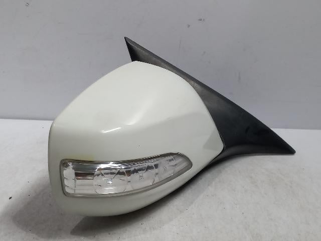 2010 Hyundai Genesis Coupe Right White Side Mirror GENY0816SMR02W