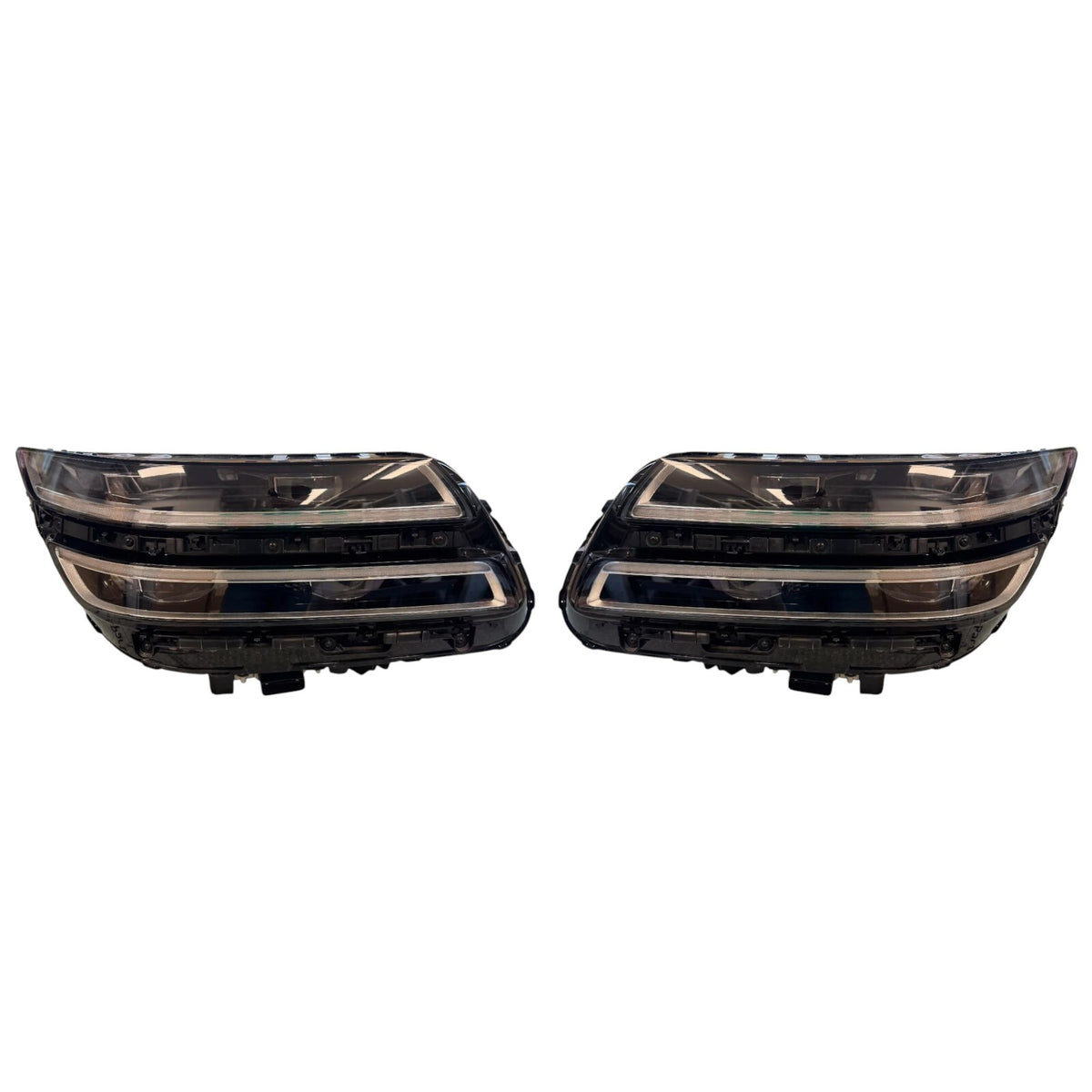 Genesis GV80 JX1 Full LED PAIR USED GENUINE 92101 T6100 92102 T6100