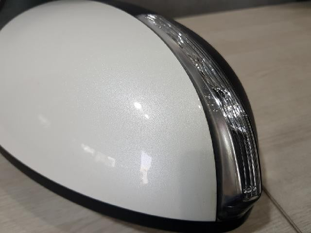 2015 Chevrolet Aveo hatchback Right White Side Mirror