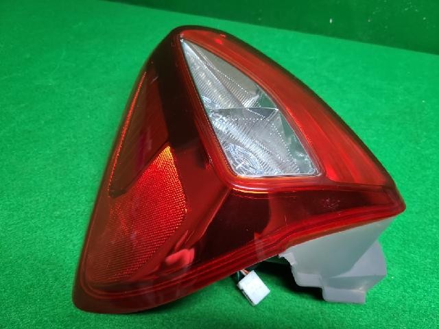 2013 KIA Ray Rear,Right TailLight 92402 A3000
