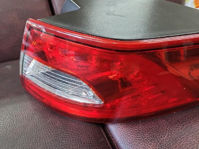 2012 KIA Optima K5 Turbo Prestige Rear,Right LED TailLight 92402 2T100