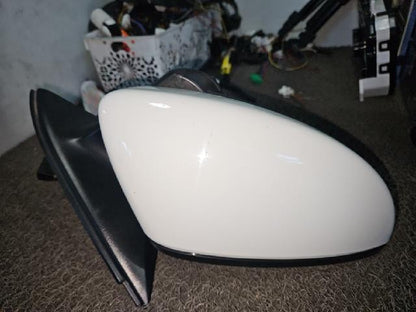 2011 Volkswagen Jetta Right White Side Mirror
