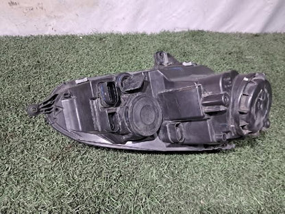 2011 Volkswagen TDI Left Headlight