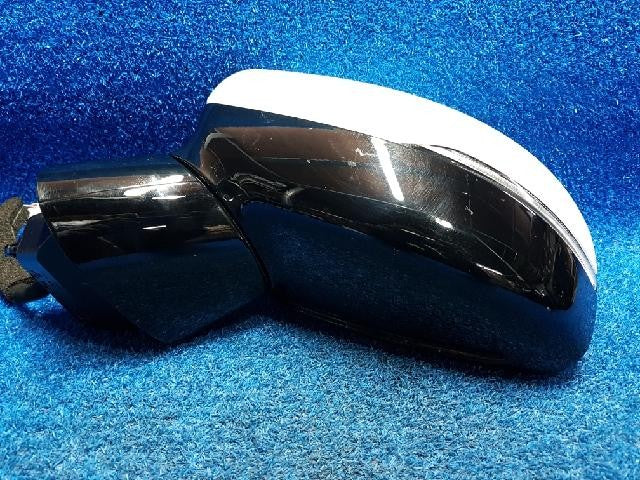 2021 KIA Cedona Carnival 4th Left Side Mirror 87610 R00604SS
