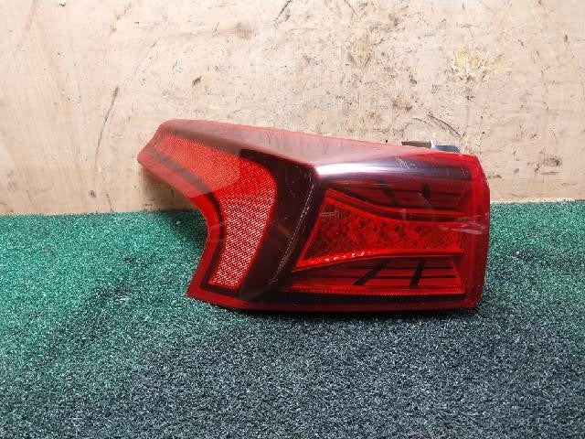 2020 Hyundai Fe Santa Fe(TM) Rear,Left LED TailLight 92401S1100