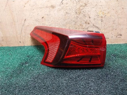 2020 Hyundai Fe Santa Fe(TM) Rear,Left LED TailLight 92401S1100