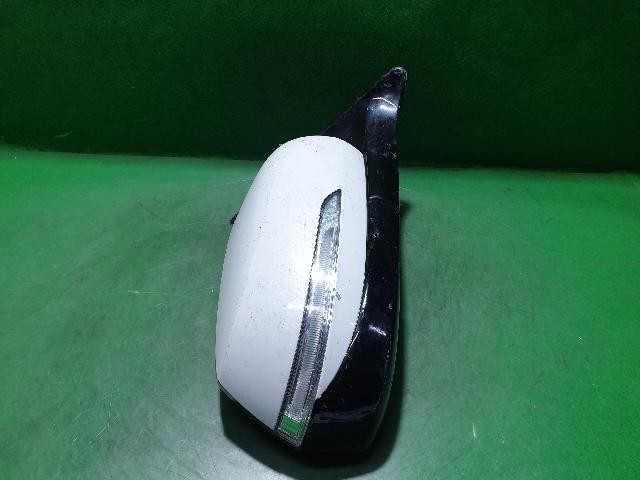 2014 Hyundai Genesis DH Right White Side Mirror 87620-B1010YW6