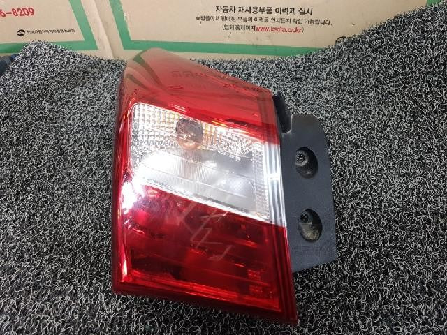 2013 Hyundai Elantra GT i30 GD Rear,Left TailLight