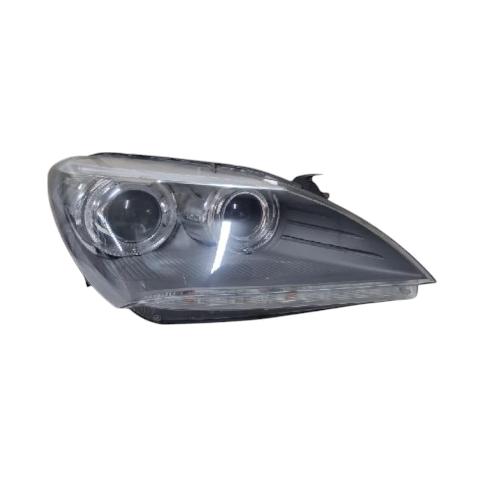 BMW 6 Series F06,F12,F13 Xenon Headlight RIGHT USED GENUINE 7272012