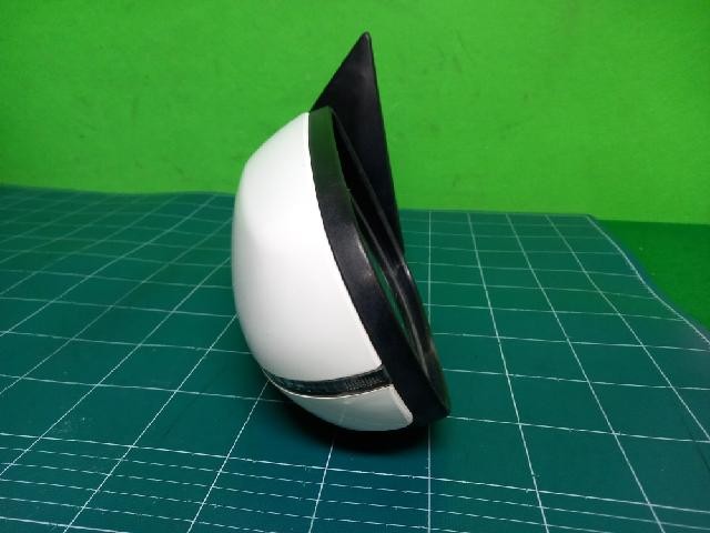 2013 KIA Cerato Forte Prestige Left White Side Mirror 87605 1M605AS