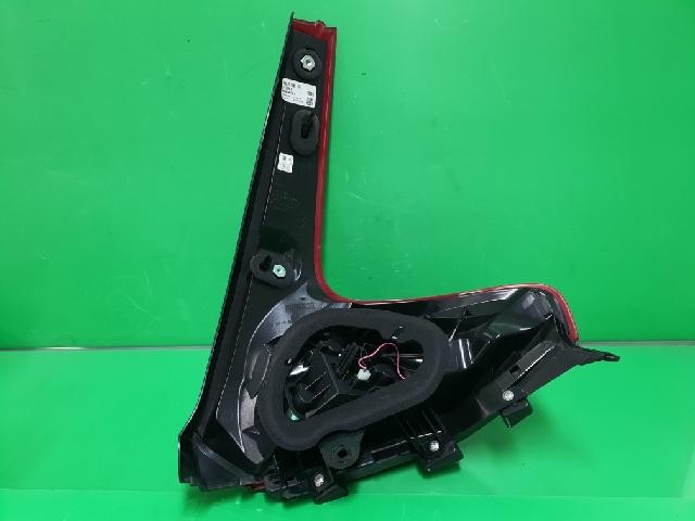 2015 Volvo V40 D2 Rear,Left TailLight 31395844