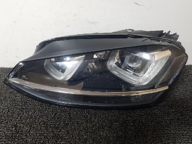 2013 Volkswagen Golf TDI Left Xenon Headlight