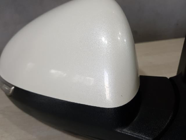 2015 Chevrolet Aveo hatchback Right White Side Mirror