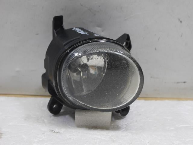 2010 Volkswagen CC Right Fog Light 8T0941700