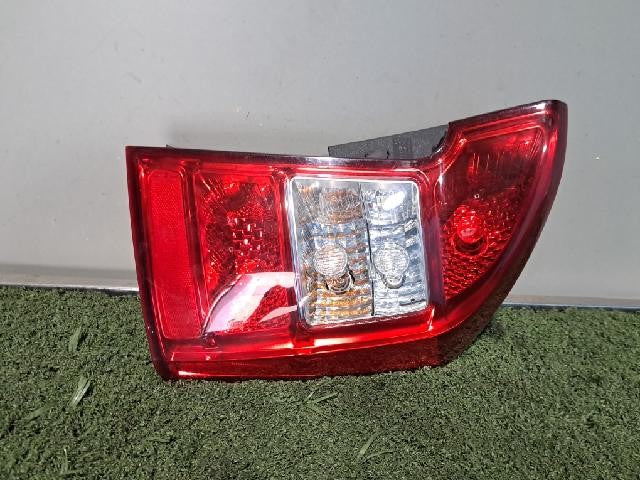2010 KIA Rondo New Rear,Right TailLight