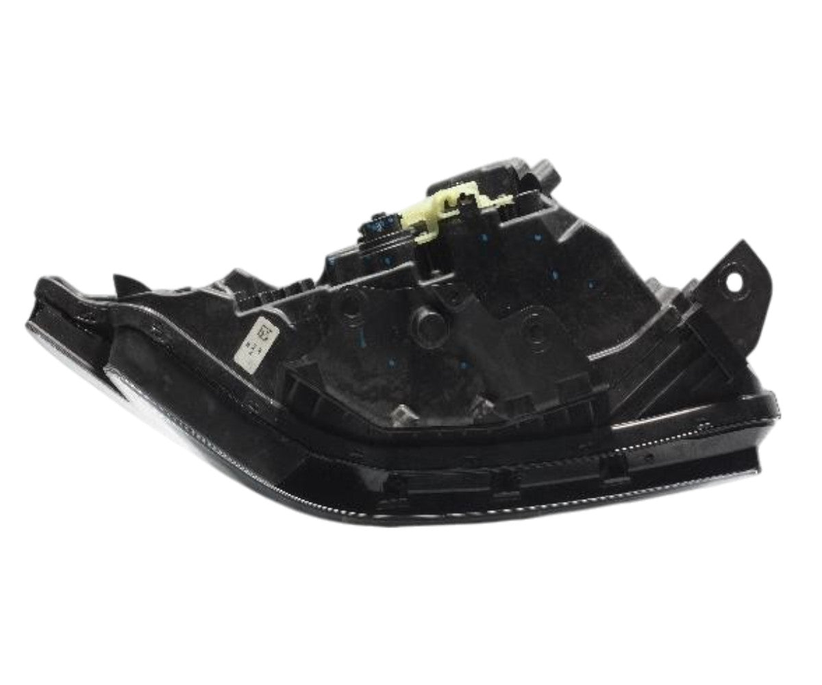 Genesis G90 RS4 LED LEFT USED GENUINE 92101 T4000